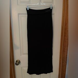 Women’s black bebe maxi skirt size extra small